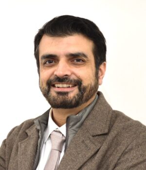 Dr Ubaid Rustam Khattak (Dentist.)